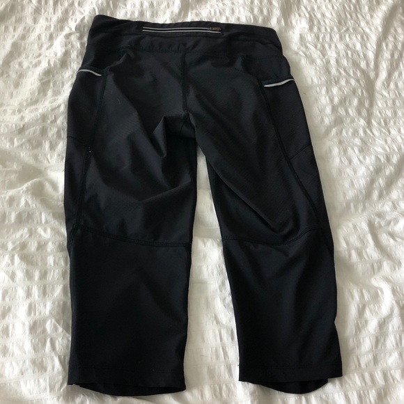 ATHLETA— Active Capri Leggings - Picture 4 of 10